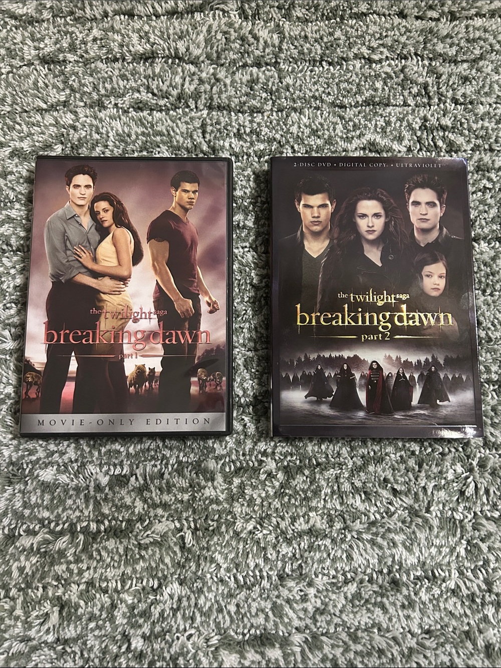 The Twilight Saga: Breaking Dawn Parts 1 & 2 DVD Set - Black/Gray Covers